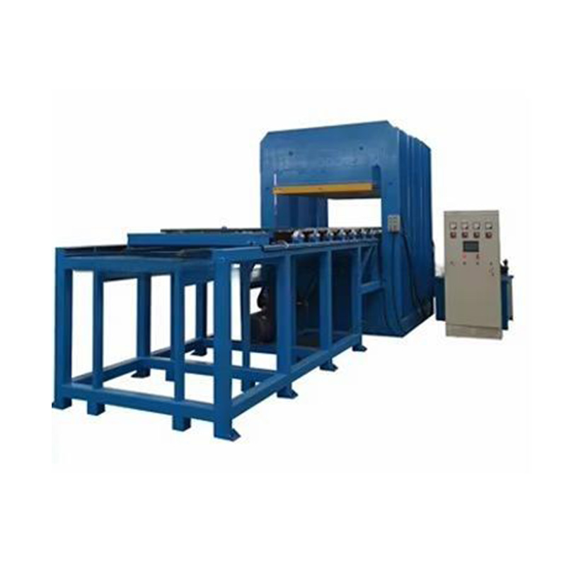 Lisovací linka dopravního pásu